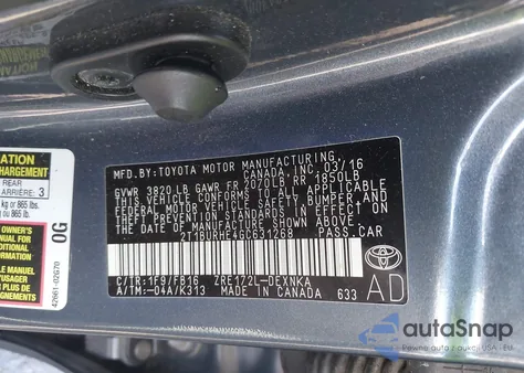 2016 Toyota Corolla Le z USA, uszkodzony, nr VIN 2T1BURHE4GC631268